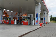 Petrol station in Inwałd